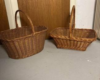 363 twolargehandwovenwickerbasketsseto