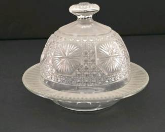 116 pressedclearvintagepatternglassbutt