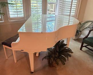 White Lacquer Baby Grand Piano with Bench
