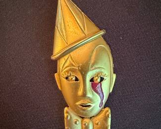 Vintage Gold Tone Pierrot Clown Face Brooch with Red Cabochon