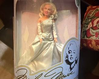 Marilyn Monroe "Silver Sizzle" Collector's Edition Doll