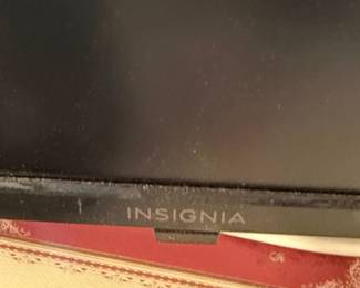 Insignia 24-inch HD 720p LED TV