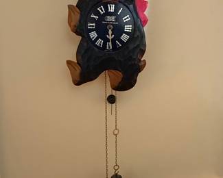 Tezuka "Poppo" Bear Moving Eye Cuckoo Clock