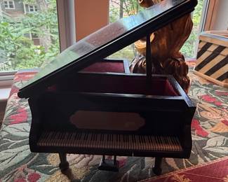 Vintage Enesco Grand Piano Music Box