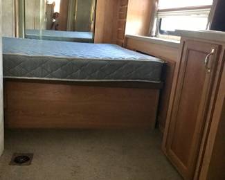 queen bedroom