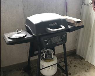 Gas grill