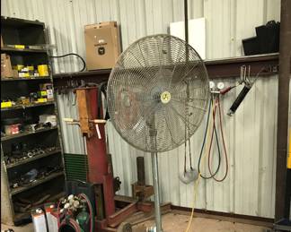 Shop fan