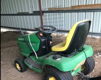 Older JD mower no deck/blades - runs