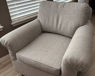 Upholstered arm chair