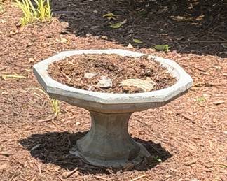 Concrete Octagonal Bird Bath