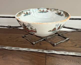 Petrus Regout & Co. 'Hong' Pattern Bowl