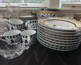 Mikasa Firenze SL 110 Fine China Dinnerware
