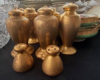 Pickard "Rose and Daisy" Gold Encrusted Salt and Pepper Shakers