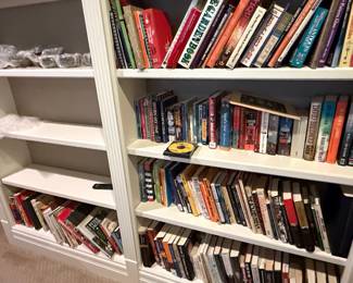 Assorted Books on Antiques, Collectibles, and Fiction (including authors like Stephen King, David Baldacci, Jeff Shaara)