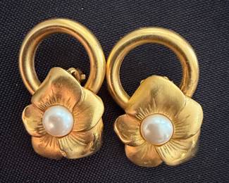 Vintage Gold-Tone Faux Pearl Floral Clip-On Earrings by Anne Klein