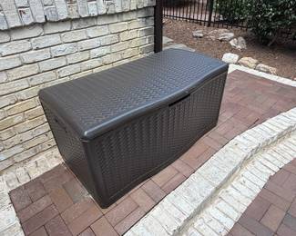 Suncast 99 Gallon Resin Wicker Outdoor Patio Storage Box