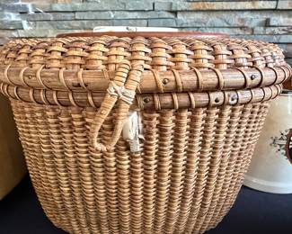 Jose Formoso Reyes Nantucket Lightship Basket Purse