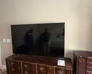 LG OLED C1 Series 65-Inch Class 4K Smart OLED TV