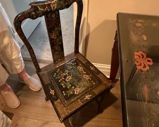 Chinese Export Lacquer Side Chair with Floral Inlay