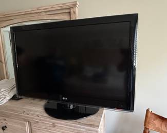 LG 42" LCD HDTV