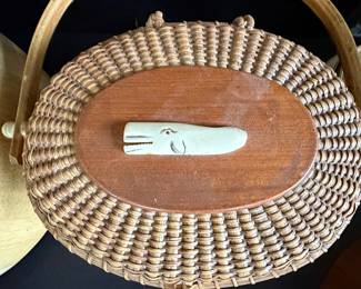 Jose Formoso Reyes Nantucket Lightship Basket Purse