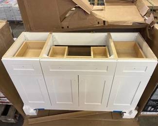 Everdean 49 in. W x 19 in. D x 34 in. H Single Sink Freestanding Bath Vanity