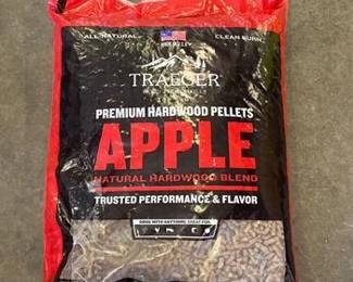 Traeger Premium All Natural Apple Hardwood Pellets 20 lb