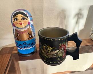 Russian Nesting Dolls With Mug