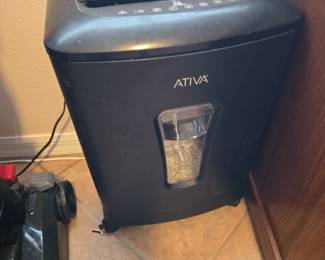 Ativa Paper Shredder