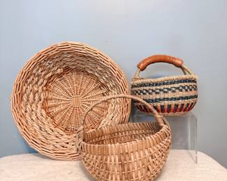 Vintage hand-woven buttocks basket, handwoven Bolga basket 
