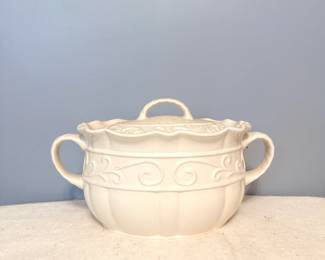 Celebrating Home Stoneware Bean Pot Casserole
