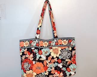 Vera Bradley quilted tote bag "Happy Snails" pattern