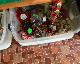 More Vintage Christmas items.