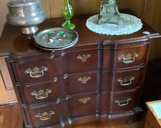 Mahogany 3 drawer chest by Dixie. Excellent condition.