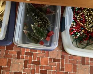 Several Christmas items.