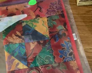 Another piece of gorgeous fabric in the most beautiful colors.