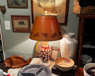 Aladdin ivy lamp, serving platters, antique pictures,