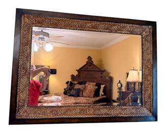 Decorative wall mirror
