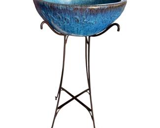 Outdoor ceramic birdbath with metal stand