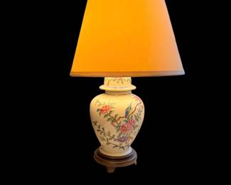 Floral Ginger jar lamp