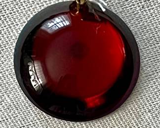 Baccarat pendant with 18k clasp