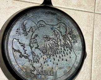 Lodge fry pan