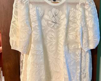 WHBM - size L