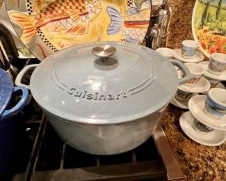 Cuisinart cast iron dutch oven - 9-qt
