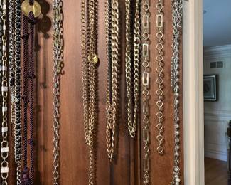 Chains belts 