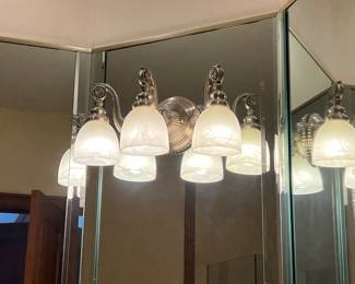 #18 -- Matching wall lighting w/3 lights -THIS IS AT A DIFFERENT LOCATION, ONLY 1 MINUTE AWAY FROM THIS WEEKENDS SALE 