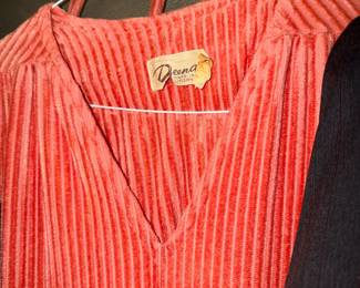 $30, Deena California Ribbed Velour Robe Lounge Wear Retro Style Cozy Women's Robe