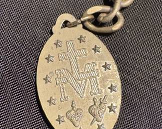 Silver-Toned Metal Miraculous Medal Religious Keychain