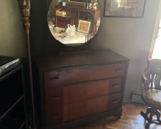 Art Deco in Style Solid Wood Dresser with Round Mirror Cabinet