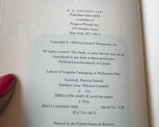 Patricia Cornwell "Southern Cross" Hardcover Book Copyright 1998